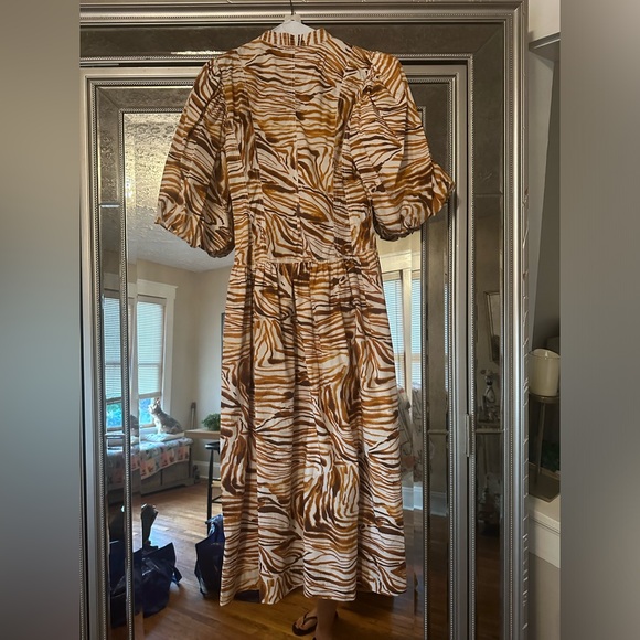 Love The Label Animal Print Midi Dress MEDIUM - Picture 3 of 4